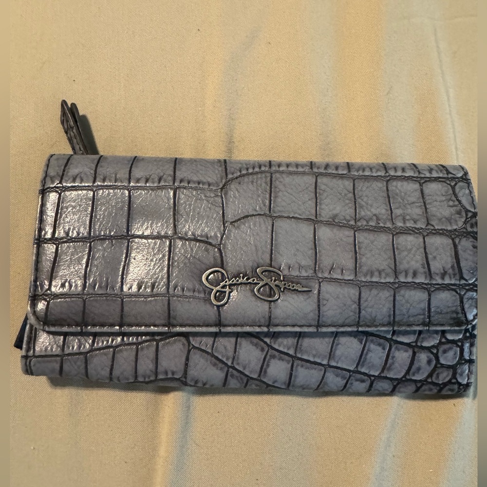 Jessica Simpson wallet